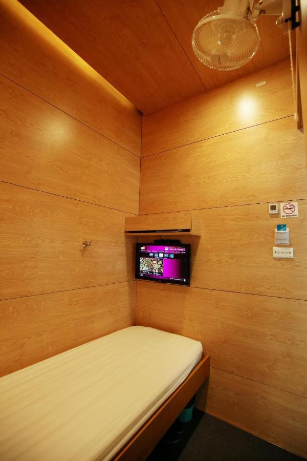 Vatc Sleep Pod Terminal 2 Hotel Noi Bai Екстериор снимка